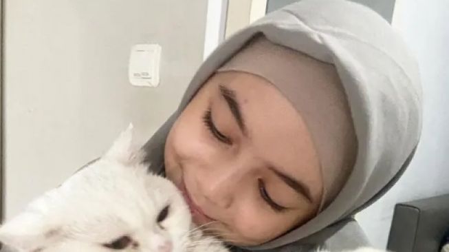 Sienna Anak Marshanda Mantap Pilih untuk Berhijab Meski Baru 10 Tahun