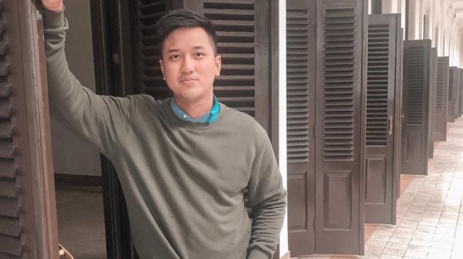 Mobil Hilang, Musisi dan Selebgram Chris Ryan Akhirnya Terima Ganti Rugi Rp90 Juta dari Pihak Hotel