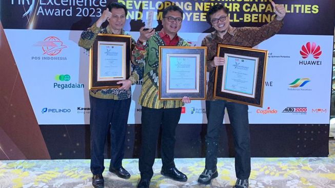 Raih 3 Penghargaan dalam HR Exellence Award 2023, Pos Indonesia Buktikan Akselerasi Kinerja di Lini Bisnisnya