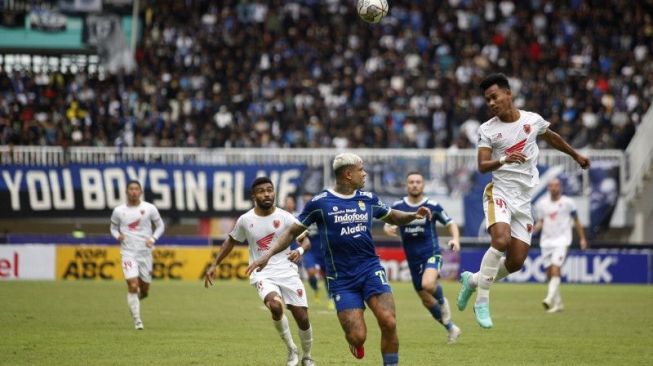 Hasil BRI Liga 1: Tanpa Luis Milla Persib Bandung Tak Berkutik di Laga Tandang, Dihabisi PSM Makassar 4-2