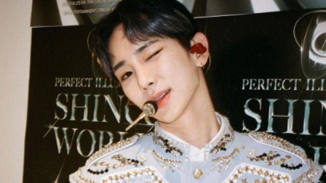 Jadwal Terlalu Padat, Key SHINee Mengaku Sampai Menangis karena Kelelahan