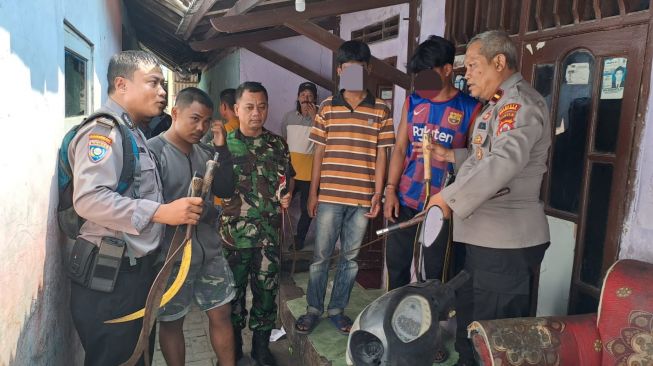 Polisi Tangkap 7 Remaja Akan Tawuran di Serang