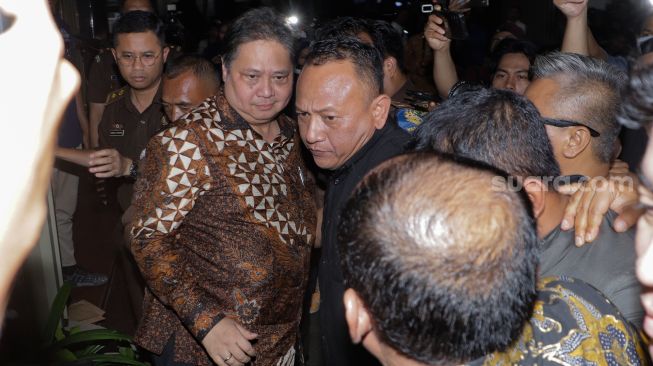 Minta Maaf usai Pengawal Airlangga Diduga Ancam Tembak Jurnalis, Kemenko Klaim Protokoler Tak Dibekali Senjata