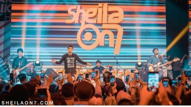 Duta Sheila On 7 Sindir The 1975, Ngomong Kasar Malah Terdengar Sopan