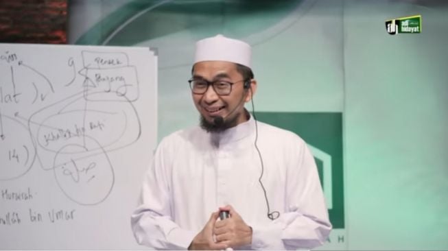 Riwayat Pendidikan Ustaz Adi Hidayat, Ulama yang Ceramahnya Soal Hukum Musik Diperdebatkan