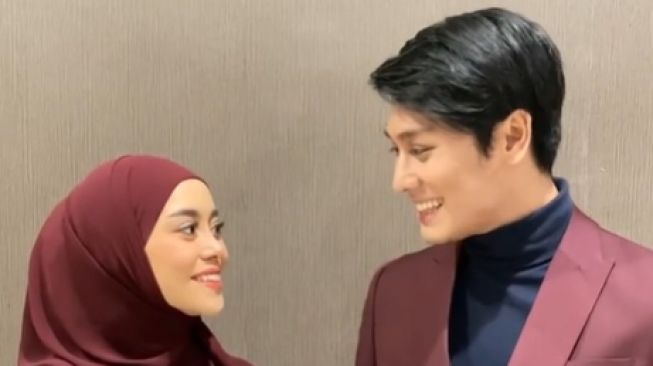 Lesti Kejora dan Rizky Billar. (TikTok/ @jupewee)