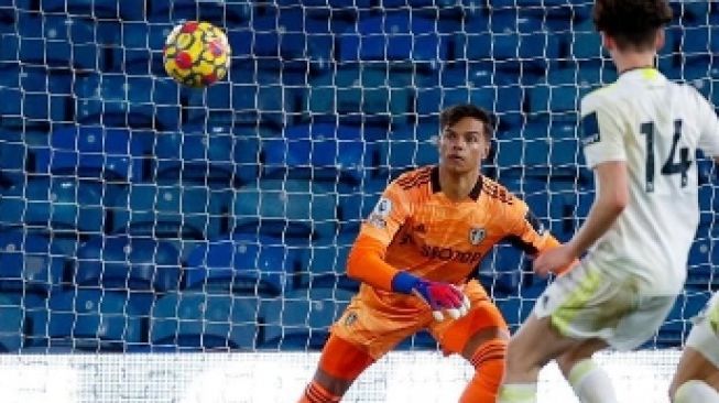 Kiper Leeds United Follow Akun Instagram PSSI, Beri Kode Siap Bela Timnas Indonesia?