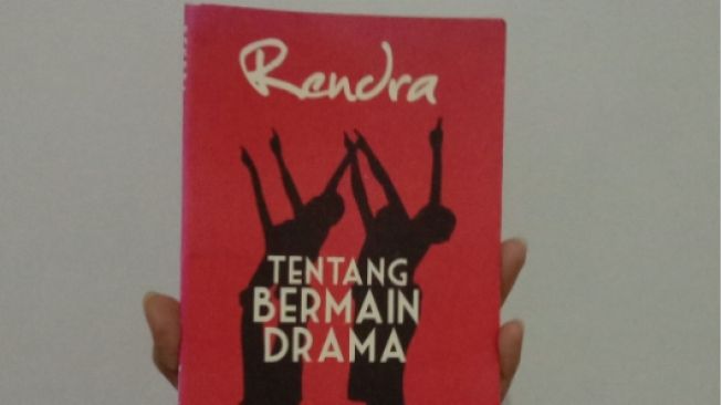 Ulasan Buku 'Tentang Bermain Drama': Cara Bermain Drama yang Baik