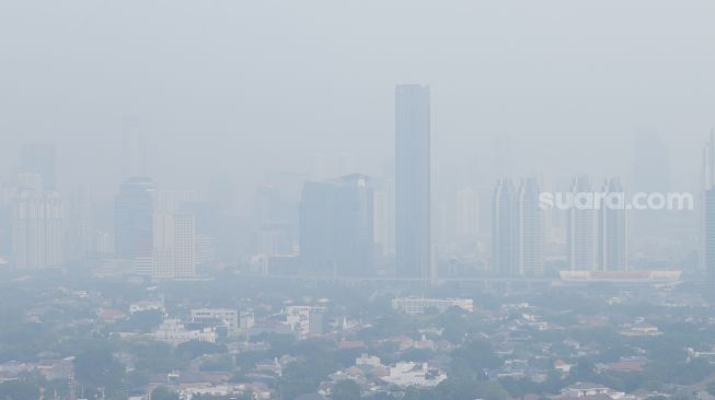 Pengamat Sebut Kurangi Polusi Udara Lewat WFH Bisa Tekan Pertumbuhan Ekonomi