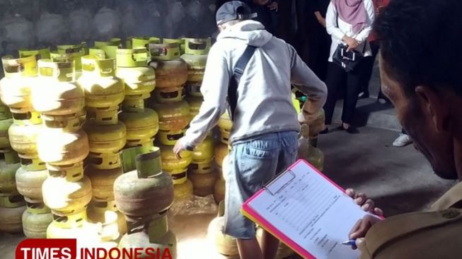 Tim Gabungan Keliling Pangkalan, Pastikan LPG 3 kg Aman 