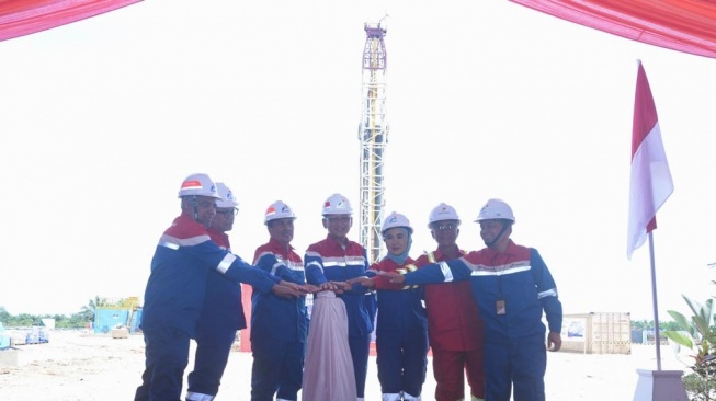 Pertamina Tajak Perdana Sumur Minyak Non Konvensional Blok Rokan