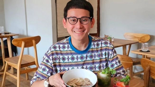 Kenalan dengan Nathkuliner, Food Vlogger yang Tetap Kurus Meski Banyak Makan