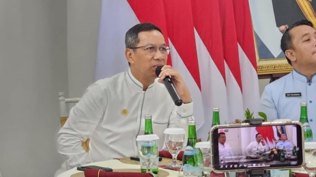 Rapat Bareng Luhut Hingga Ridwan Kamil Soal Penanganan Polusi Udara, Heru Budi Sebut Kementerian akan Terapkan WFH