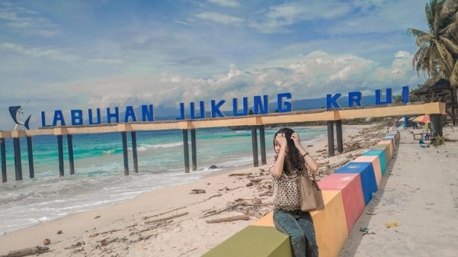 5 Tempat Wisata di Pesisir Barat yang Wajib Anda Kunjungi, Mulai dari Hutan hingga ke Pantai