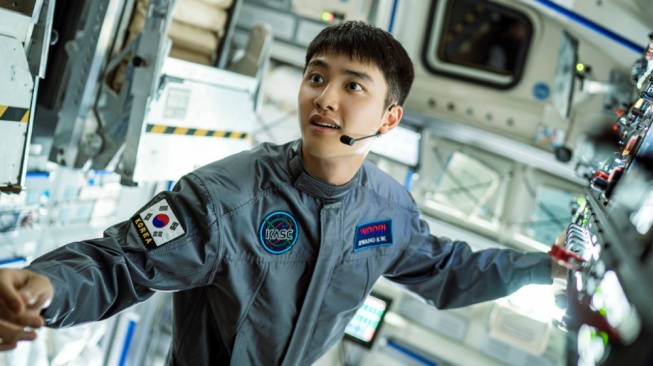 3 Alasan Film Terbaru D.O. EXO Bergenre Sci-Fi 'The Moon' Layak Dinantikan