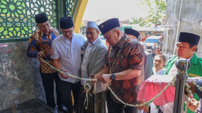 Resmikan Masjid di Sidoarjo, Ketua DPD RI Bicara Kembali ke Pancasila Sebagai Legacy bagi Bangsa