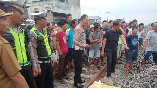 Breaking News! Pria Renta di Medan Tewas Tertabrak Kereta Api Saat Selamatkan Anjing Peliharaan