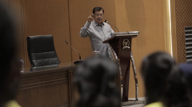 Wanti-wanti Jusuf Kalla: Jangan Libatkan Golkar dalam Situasi Sulit, Seluruh Kader Harus Solid