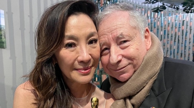 Potret Mesra Michelle Yeoh dan Jean Todt (Instagram/@michelleyeoh_official)