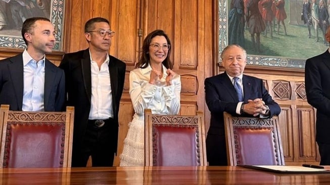 Potret Mesra Michelle Yeoh dan Jean Todt (Instagram/@michelleyeoh_official)