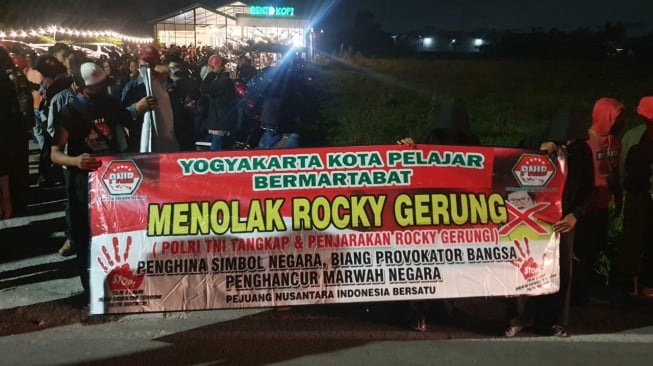 Tolak Kedatangan Rocky Gerung di Jogja, Elemen Masyarakat: Statement-Statement Dia Sangat Tidak Mendidik