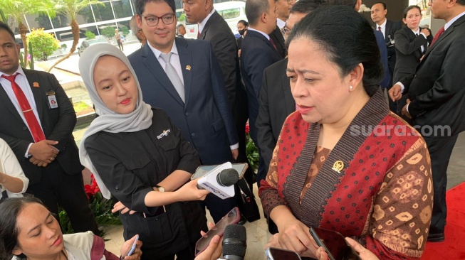 Ketua DPP PDI Perjuangan (PDIP), Puan Maharani saat ditemui awak media di Kompleks Parlemen, Senayan, Jakarta. (Suara.com/Bagaskara)