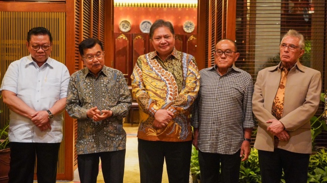 Bertemu Ketum Golkar, JK Sebut Airlangga Jenderal Perang Golkar di Pemilu 2024