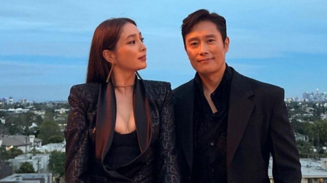 Banjir Dukungan, Lee Byung Hun dan Lee Min Jung Sambut Anak ke-2