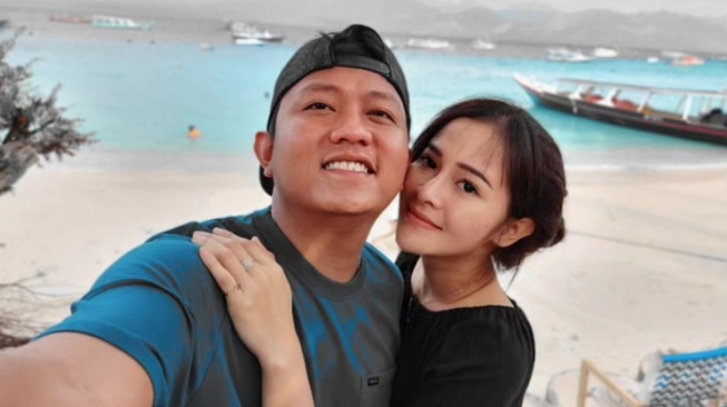 Bulan Madu Denny Caknan dan Bella Bonita (Instagram/@denny_caknan)