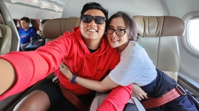 Bulan Madu Denny Caknan dan Bella Bonita (Instagram/@denny_caknan)