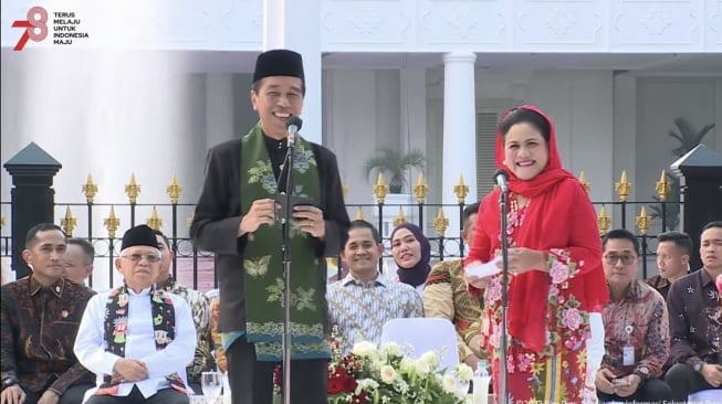 Buka Istana Berkebaya: Iriana Minta Izin Bacakan Pantun, Begini Reaksi Jokowi Sembari Tersenyum