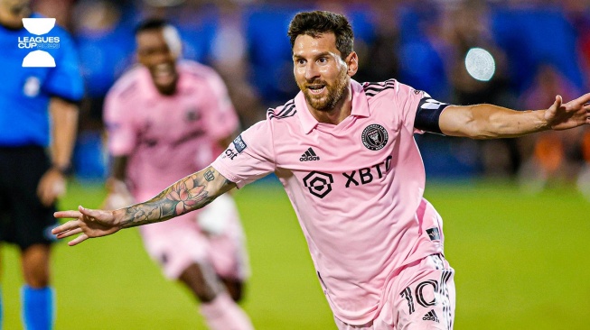 Lionel Messi kembali menunjukan performa berkelas ketika Inter Miami mengalahkan FC Dallas dalam babak 16 besar Leagues Cup atau Piala Liga 2023, Senin (7/8/2023) pagi WIB.