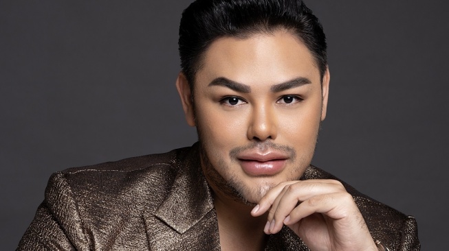 Sikap Centil Ivan Gunawan Godain Cowok di Acara Live TV Panen Kritikan: Ngeri, KPAI Mana Nih?