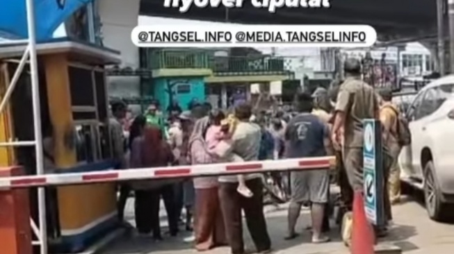 Diduga Tewas Bunuh Diri, Pria di Tangsel Tinggalkan Motor Kondisi Terkunci di Flyover Ciputat