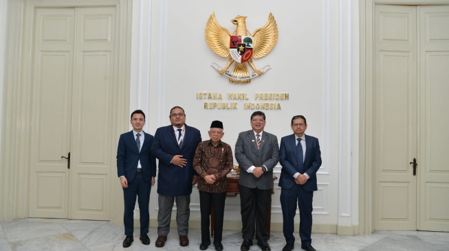 Wapres Maruf Amin menerima kunjungan Ketua Dewan Rakyat Malaysia, Tan Sri Dato’ Johari Abdul di Istana Wapres, Jl. Medan Merdeka Selatan No. 6, Jakarta Pusat, Selasa (08/08/2023)/Dokumentasi Setwapres RI