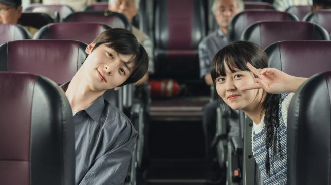 8 Potret di Balik Layar My Lovely Liar, Bintangnya Terlihat Ceria saat Syuting