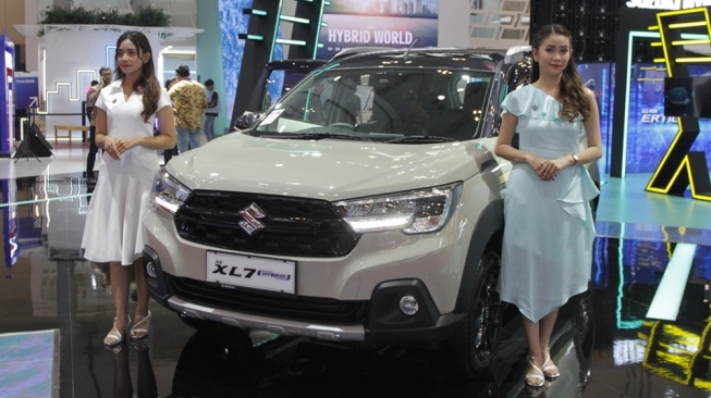 Jajaran Produk Mobil Hybrid yang Mejeng di GIIAS 2023