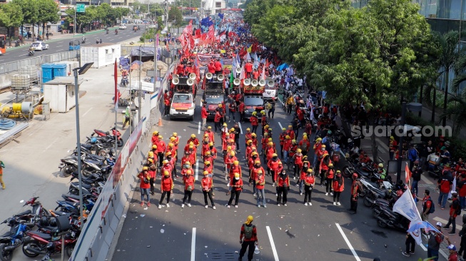 Jalur Alternatif Macet dan Rekayasa Lalin Demo Buruh di Patung Kuda Jakarta Pusat