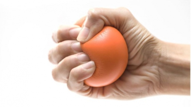 Ampuh Mengatasi Kecemasan, Inilah 5 Manfaat Stress Ball bagi Tubuh