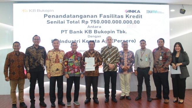 Bank KB Bukopin Kucurkan Pinjaman ke INKA Rp750 Miliar untuk Proyek Pengadaan Kereta