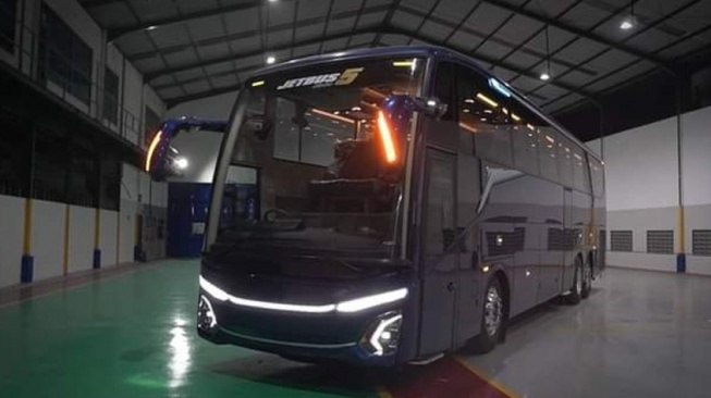 Karoseri Adiputro Jetbus 5 Muncul di GIIAS 2023, Ini Spesifikasi, Kelebihan dan Harganya