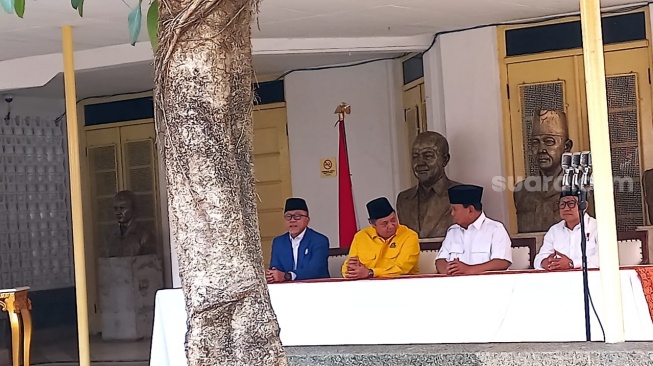 Partai Golkar dan PAN menggelar deklarasi dukungan untuk Prabowo Subianto di Pilpres 2024. (Suara.com/M Yasir)