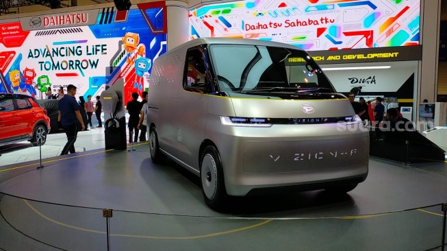 Mobil Hybrid Sangat Dikagumi, Apakah Daihatsu Segera Produksi EV di Indonesia?