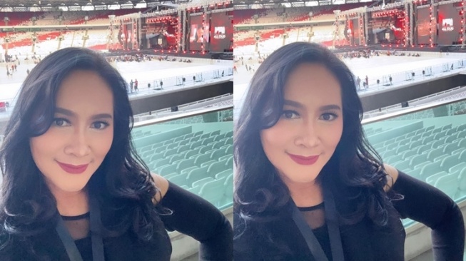 Potret Pungky Sukmawati Nonton Konser Dewa19 (Instagram/@pungky_sukmawati)