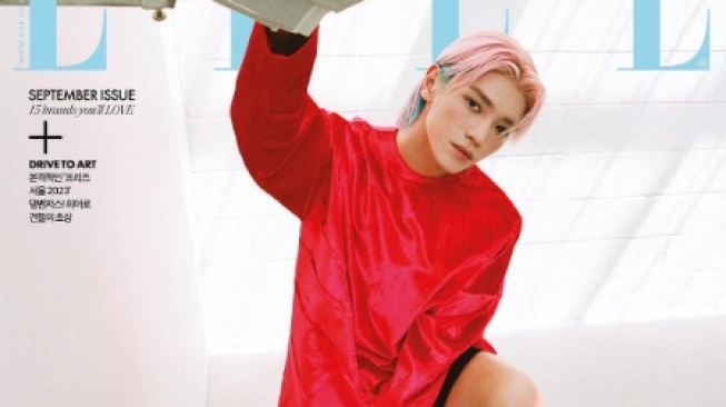 Jadi Model Majalah ELLE, Taeyong NCT Tebar Pesona Lewat Busana Penuh Warna