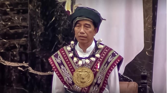 Fakta-fakta Baju Adat Tanimbar, Dipakai Presiden Jokowi di Sidang Tahunan MPR