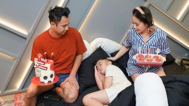 Potret Ulang Tahun Rafathar (Instagram/@raffinagita1717)