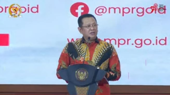 Peringati Hari Konstitusi dan HUT MPR RI, Bamsoet: Pemilu 2024 Jangan Sampai Buat Kita Terpecah Belah Satu Bangsa