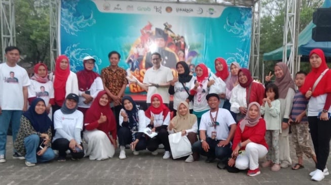 UKM Sahabat Sandi Sulsel Rayakan HUT RI Ke-78 dengan Beri Bantuan dan Gelar Lomba Inspiratif