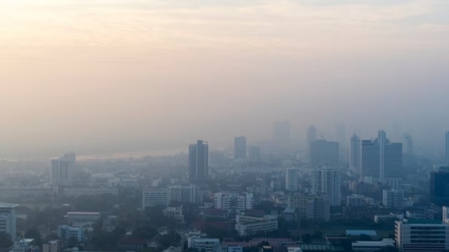Ilustrasi polusi udara. (freepik/rawpixel.com)